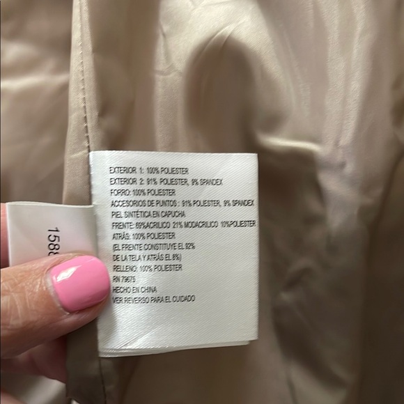 MICHAEL Michael Kors Tan Quilted Ski & Snow Jacket NWOT - Picture 10 of 11